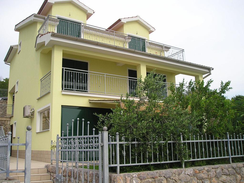 Apartments Vukelic 클레노비차 외부 사진